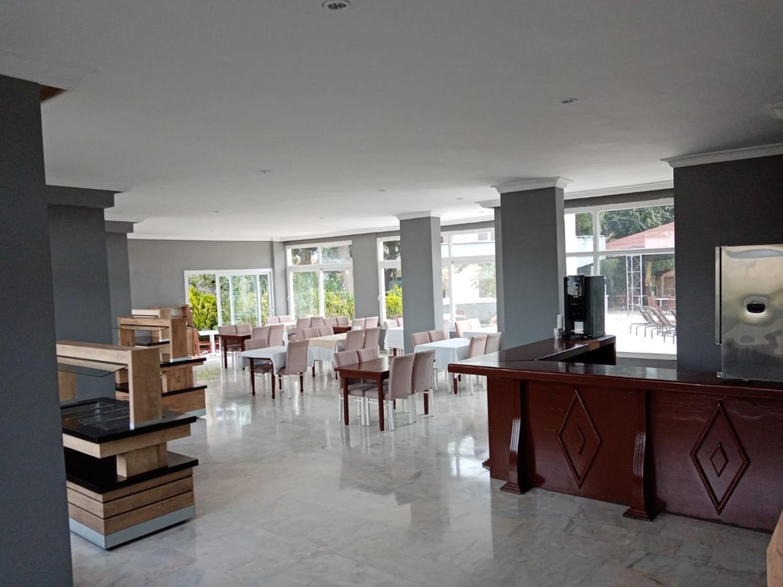 Moonstar Hotel Κουσάντασι Εξωτερικό φωτογραφία