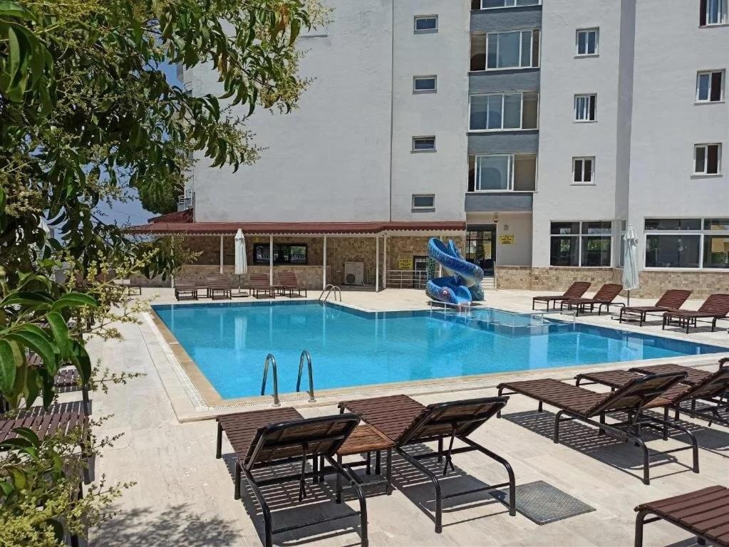 Moonstar Hotel Κουσάντασι Εξωτερικό φωτογραφία